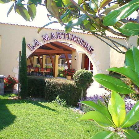 Hotel Restaurant La Martiniere Montélier エクステリア 写真