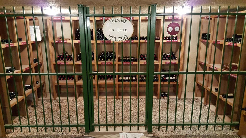 Hotel Restaurant La Martiniere Montélier エクステリア 写真