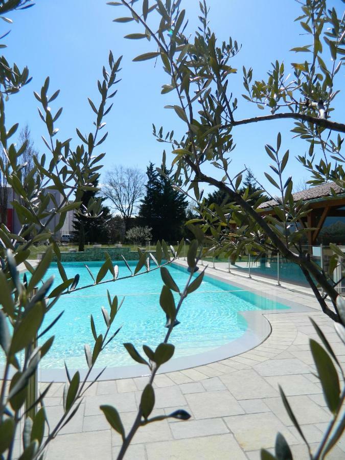 Hotel Restaurant La Martiniere Montélier エクステリア 写真